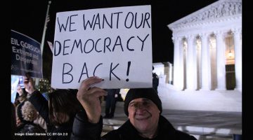 Stop Gorsuch rally 01-31-17 CC BY-SA 2.0 Elvert Barnes