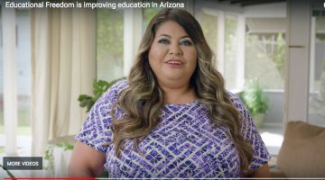 Latino mother in Libre ad